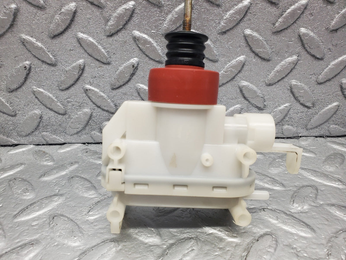 W201 Baby Benz trunk lock vacuum actuator used OEM