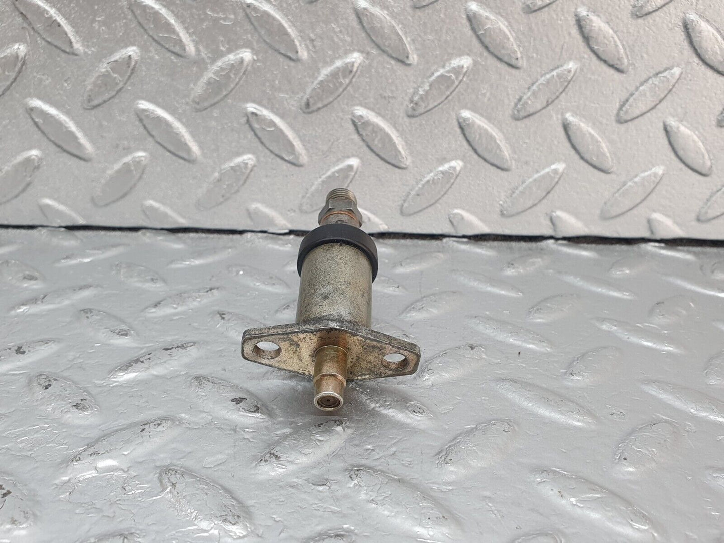 44031 Mercedes-Benz C123 230CE Coupe Cold Start Valve Bosch 0280170403