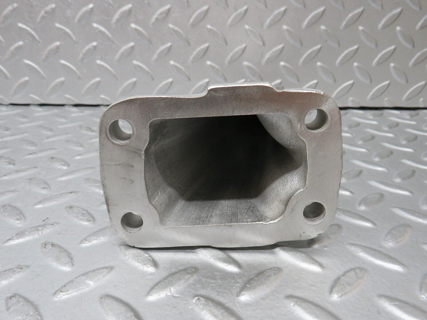 35475 Mercedes-Benz R107 280SL Engine Mount Bracket Right 1802233904