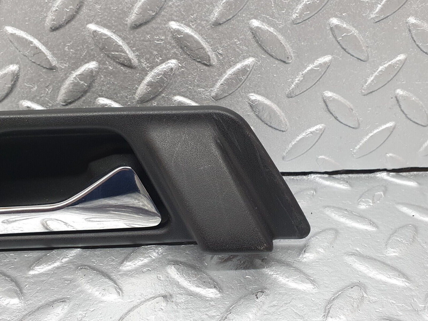 41517 Mercedes-Benz W124 200E Interior Door Handle Right Side 1247600261