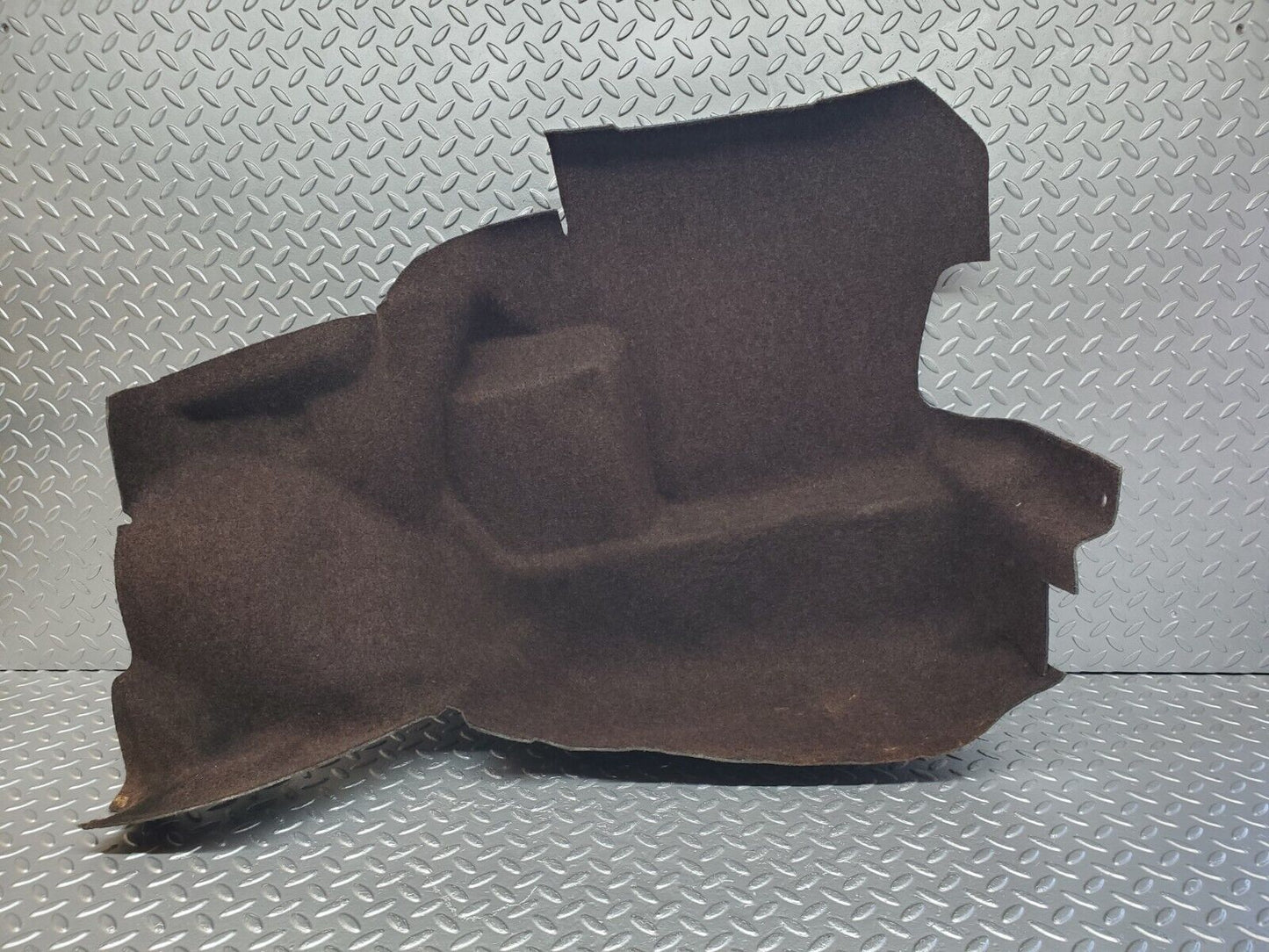45716 Mercedes-Benz W126 420SE Trunk Cover Panel Right Side Brown