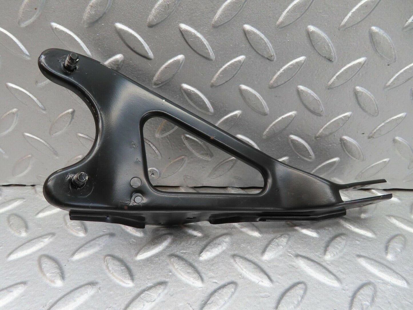 14760 Mercedes-Benz W201 190E Steering Column Bracket