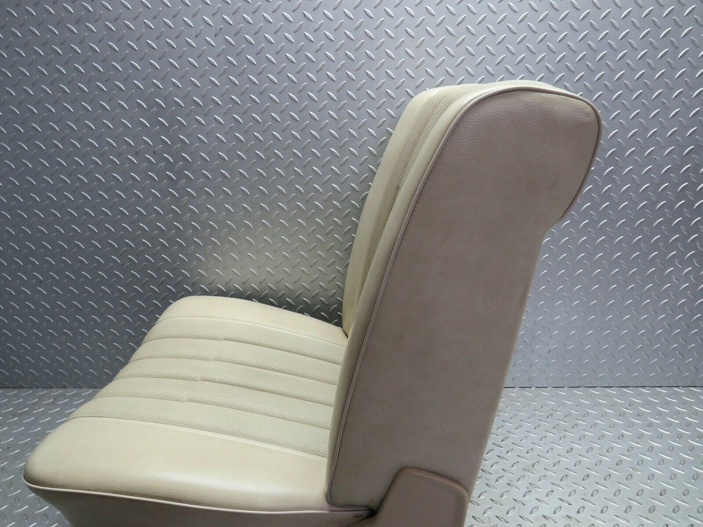 23428 Mercedes-Benz W114 280E Front Left Seat Cream Leather