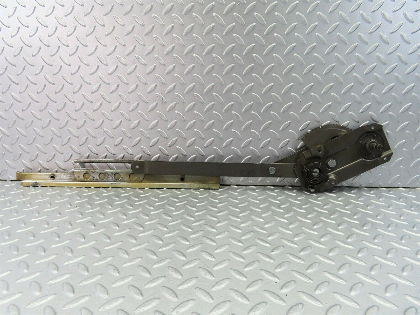 7856 Mercedes-Benz W115 220D Front Left Manual Window Regulator