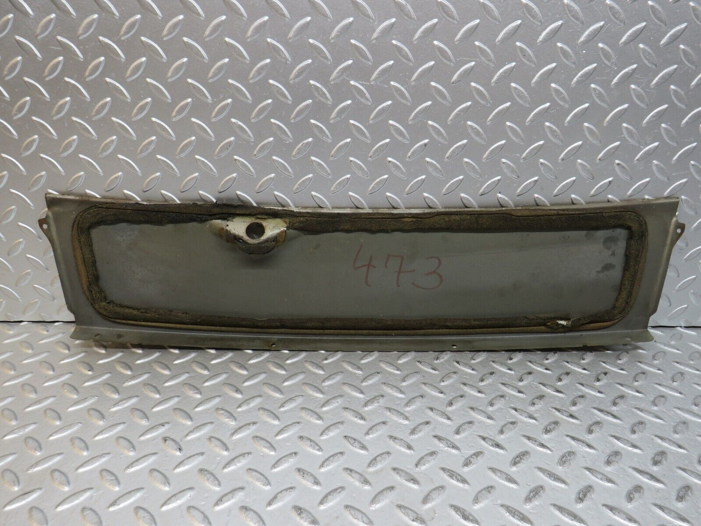 28453 Mercedes-Benz S123 240D Wagon Wiper Motor Assembly Cover Access Panel