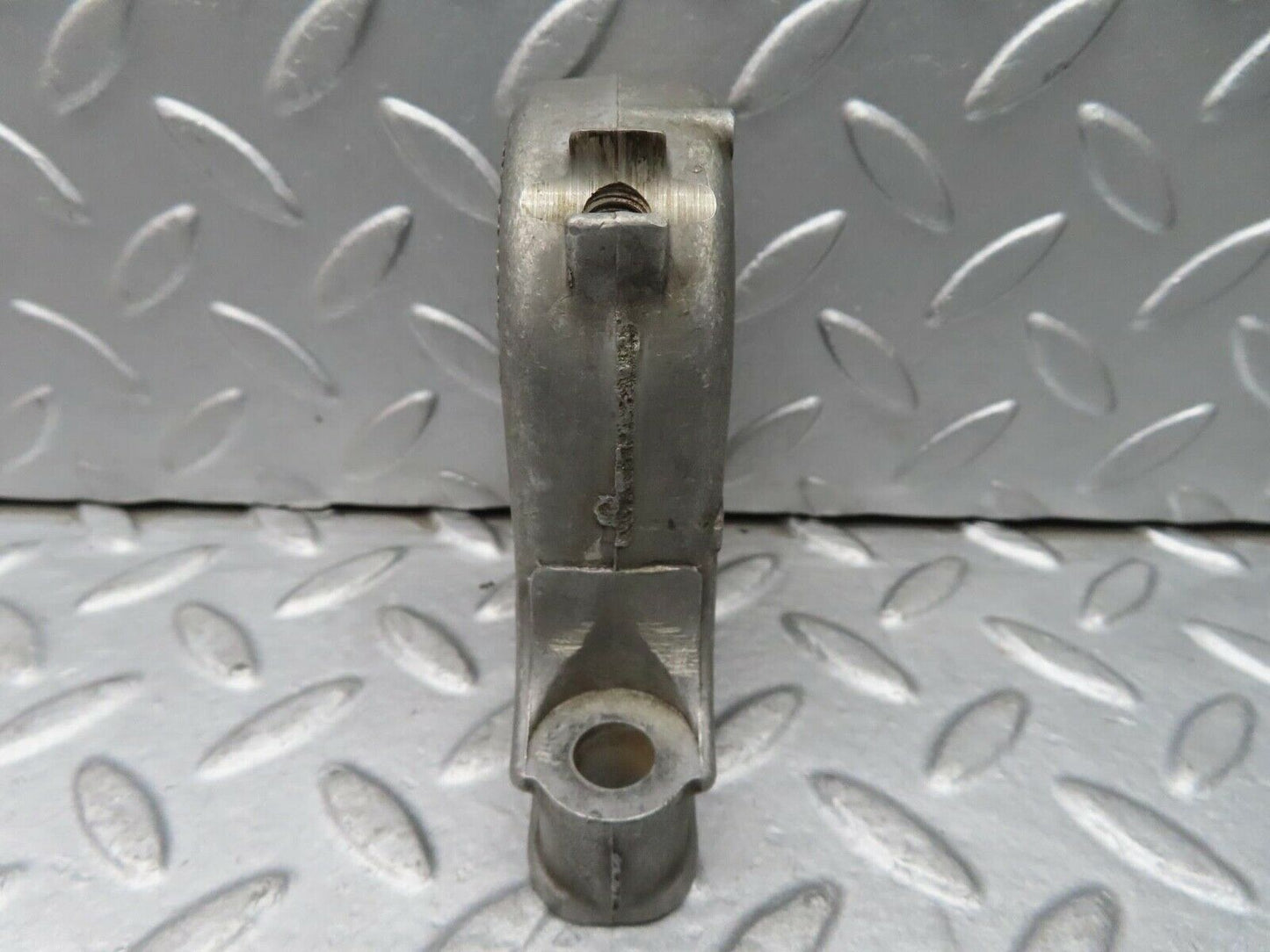 16718 Mercedes-Benz C107 380SLC Camshaft Tower Bearing 1160514612