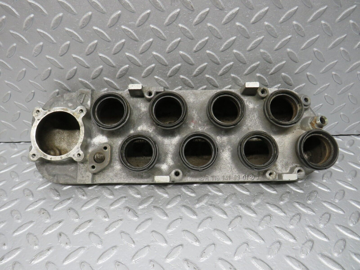 39292 Mercedes-Benz R107 500SL Air Intake Manifold 1171413401 1161415301