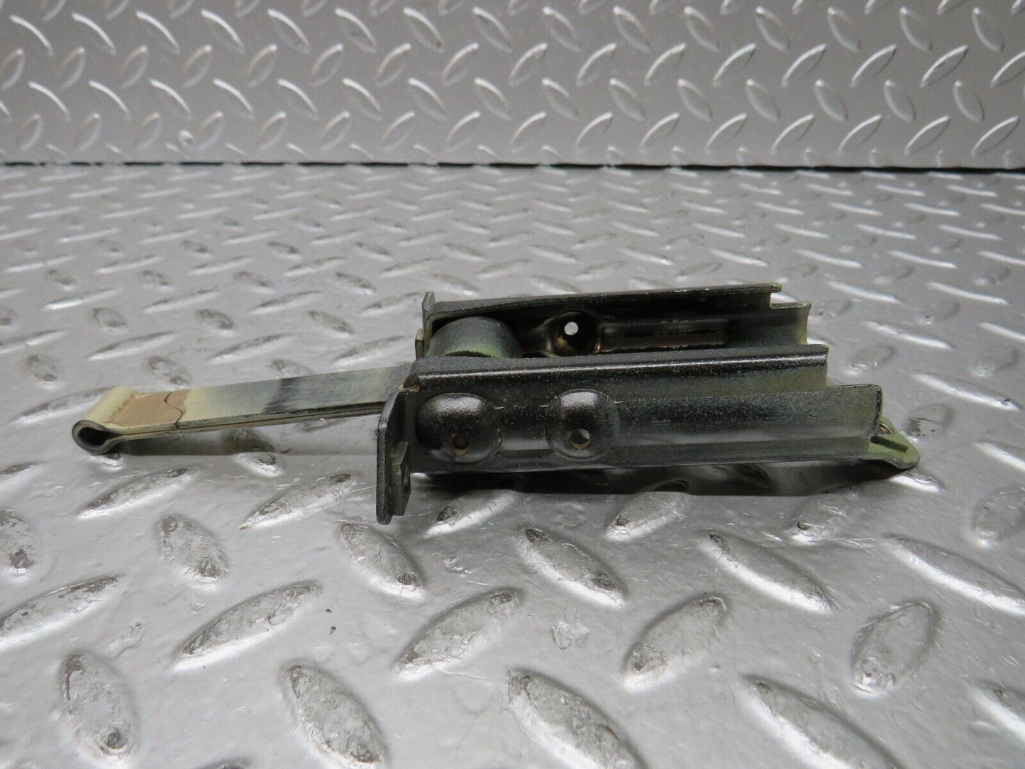 27308 Mercedes-Benz W123 280E Door Safety Check Strap
