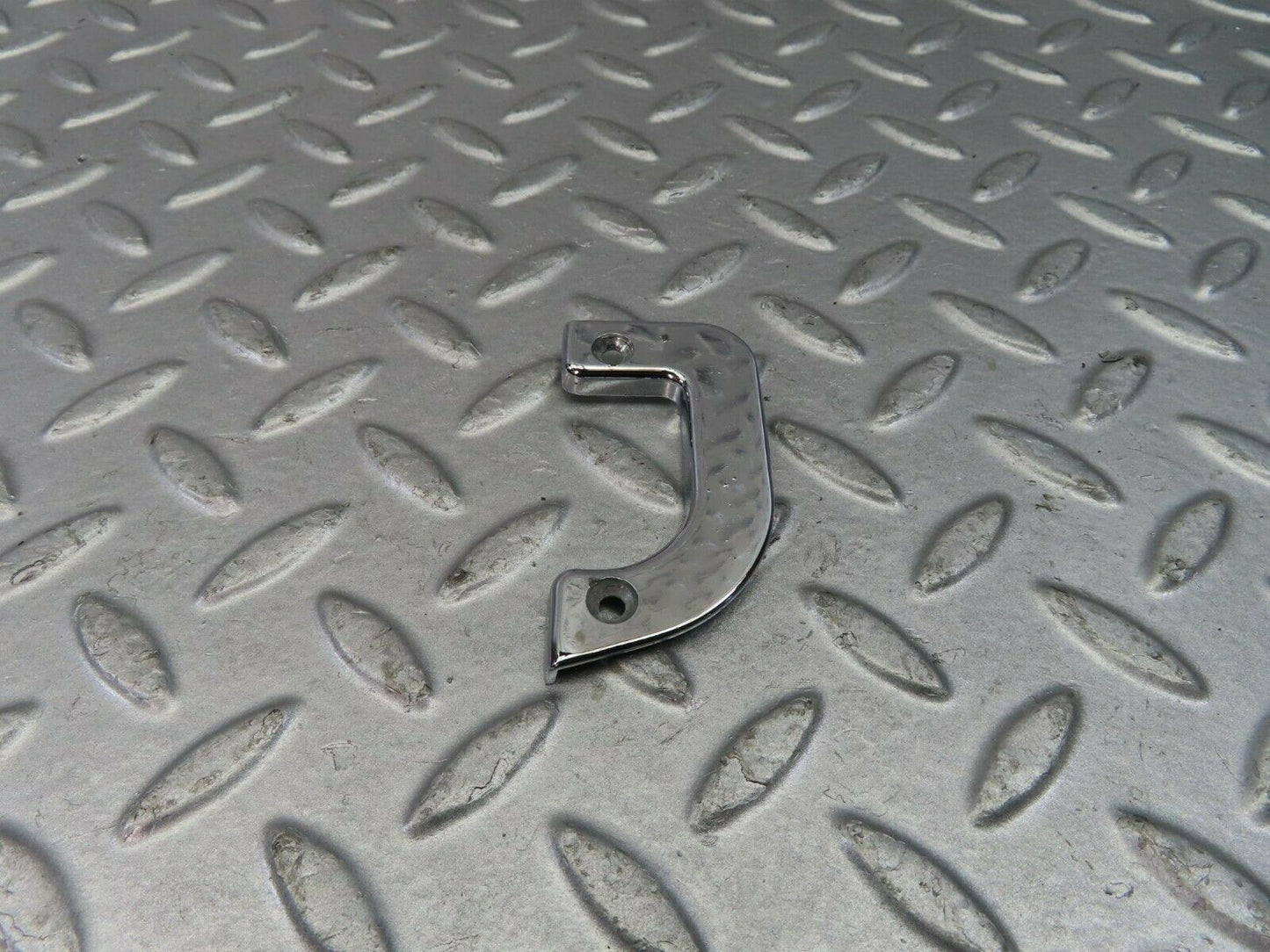 9056 Mercedes-Benz W115 Right Interior Chrome Door Latch Trim