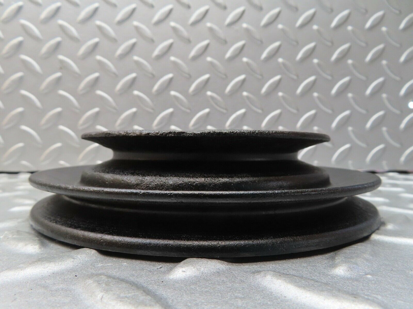 17045 Mercedes-Benz C123 280CE Coupe Crankshaft Pulley 1100320904