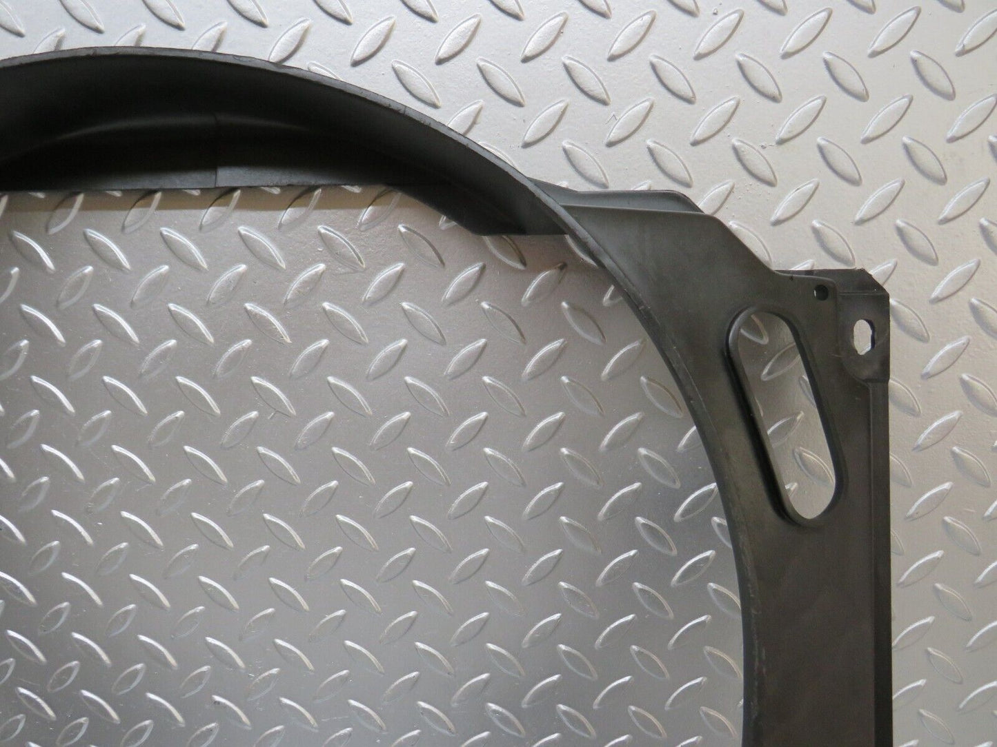 26303 Mercedes-Benz W116 450SE Radiator Shroud Fan Cover 1165050355