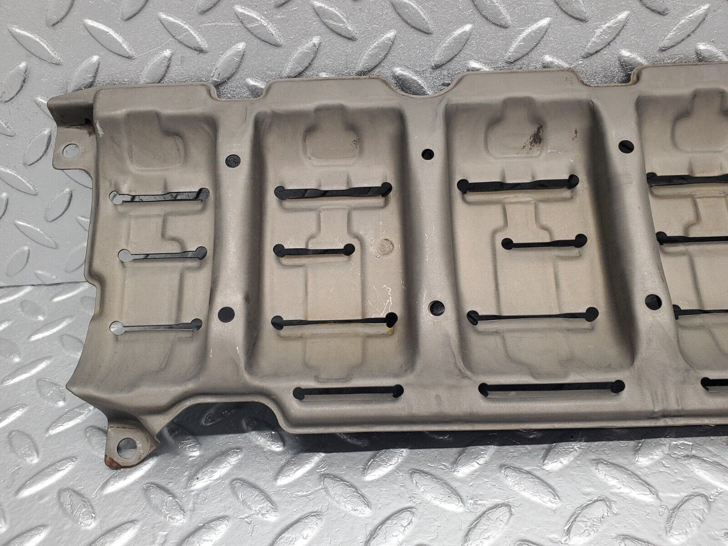 46316 Mercedes-Benz W124 280E Oil Sump Splash Guard Baffle Plate
