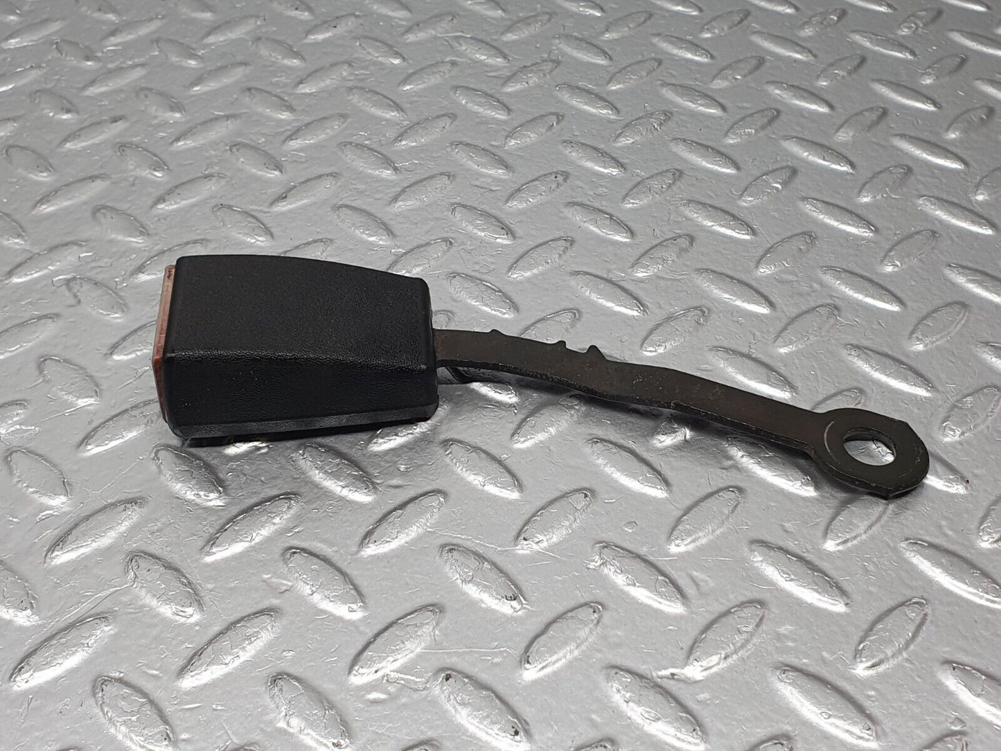41695 Mercedes-Benz W124 200E Front Left Seat Belt With Buckle 1248603985 1268580011 1248600169