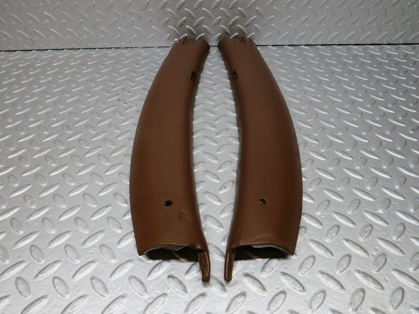 39851 Mercedes-Benz R107 350SL Headlining Roof Panel Left Right Brown