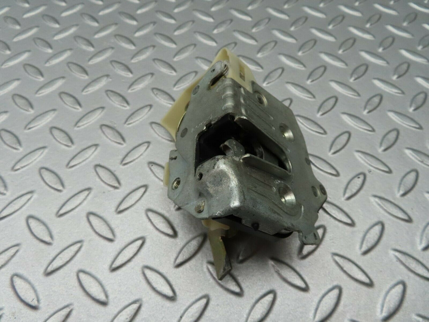 5282 Mercedes-Benz W124 230E Rear Right Door Lock Mechanism