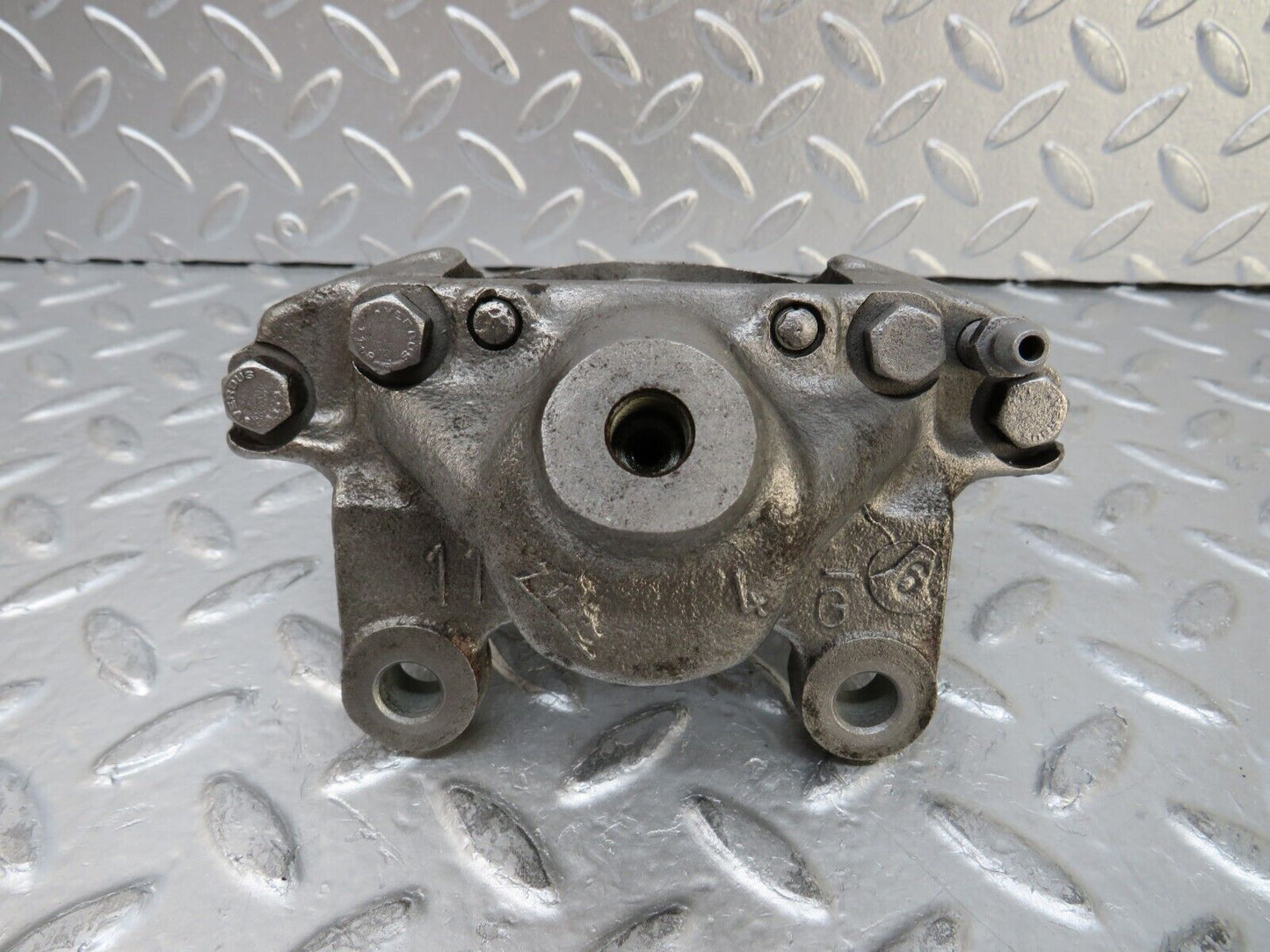 26696 Mercedes-Benz C124 220CE Coupe Rear Left Brake Caliper Ate 11