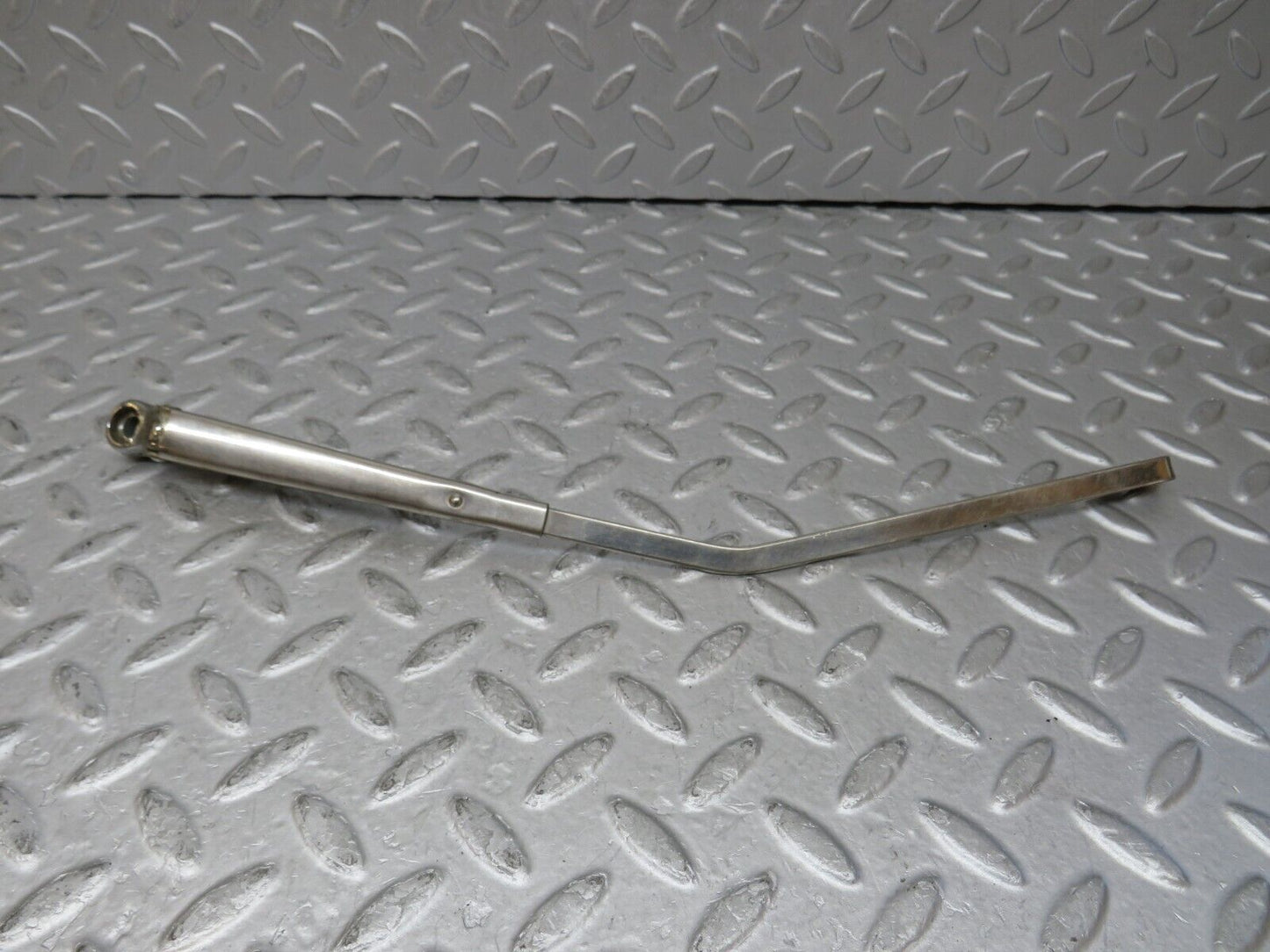 35743 Mercedes-Benz W108 Chrome Windscreen Wiper Arm Left