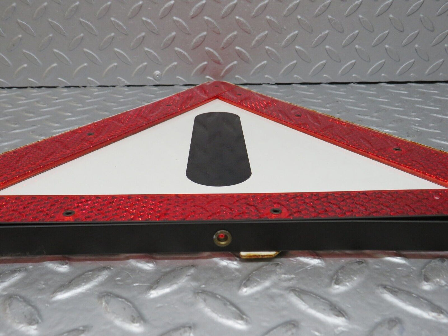 36789 Mercedes-Benz W201 190E Warning Triangle