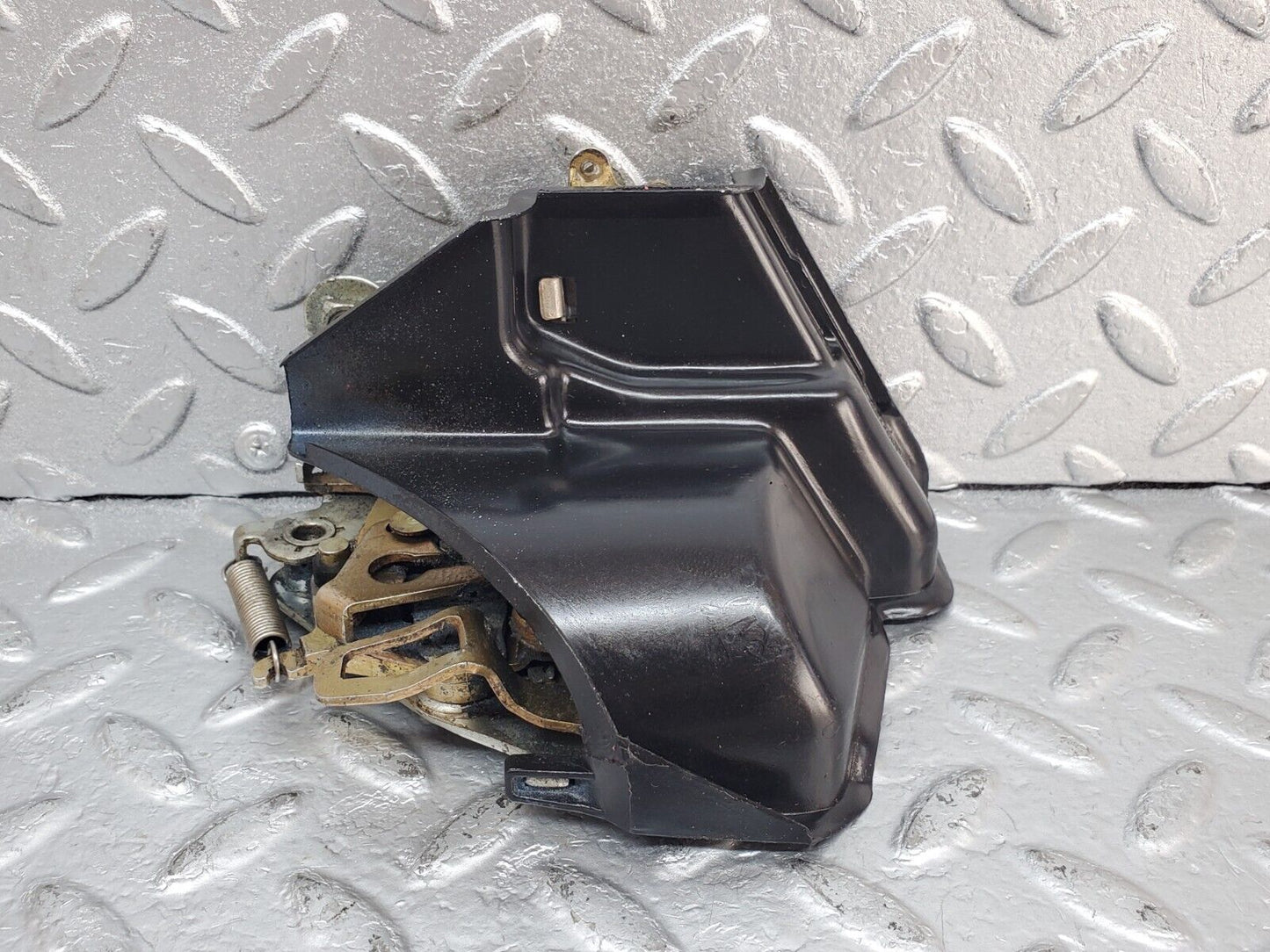 44432 Mercedes-Benz W123 280E Rear Left Door Lock Mechanism 1237230108