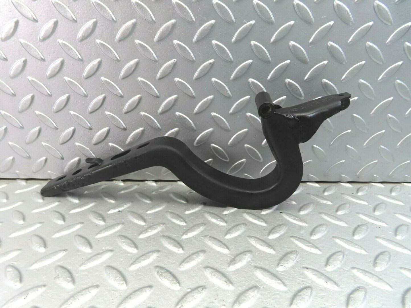 10021 Mercedes-Benz C123 230CE Coupe Trunk Lid Hinge Left Side 1237500187
