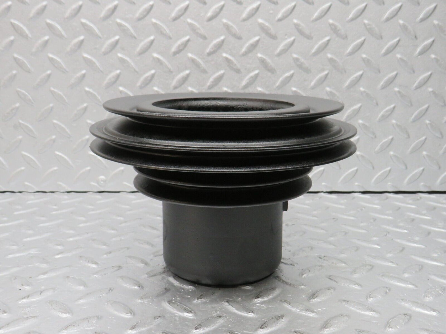 39229 Mercedes-Benz R107 500SL Crankshaft Pulley 1160322604