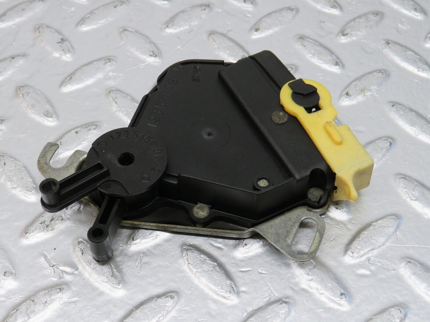 33857 Mercedes-Benz W201 190E 2.0L Reverse Light Switch 1235450142 1235401945
