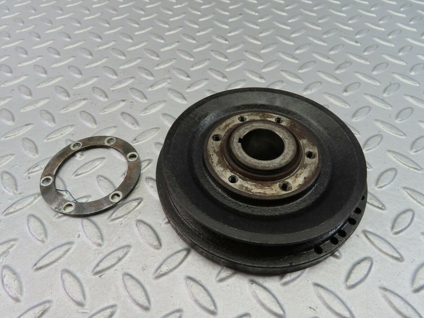 7765 Mercedes-Benz S123 230TE Wagon Crankshaft Vibration Absorber 1020300503
