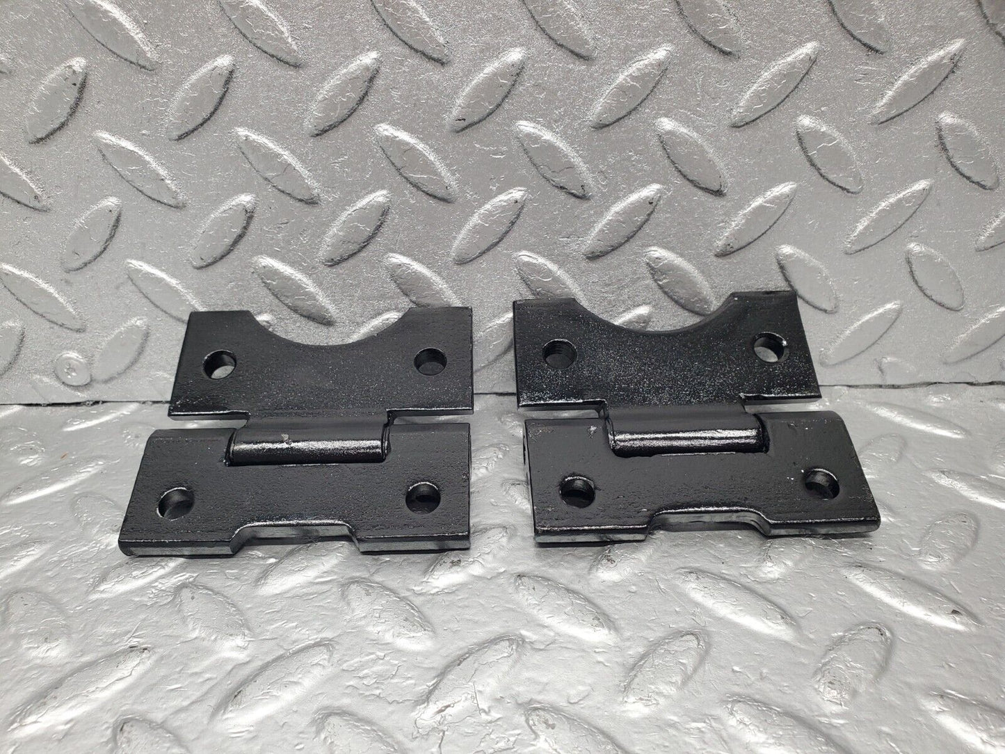 46570 Mercedes-Benz C123 280CE Coupe Door Hinge Pair Right Side 1237200037