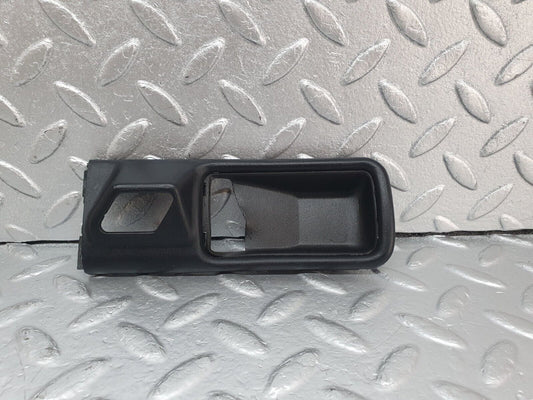 43669 Mercedes-Benz C126 380SEC Coupe Interior Door Handle Frame Left 1267660111