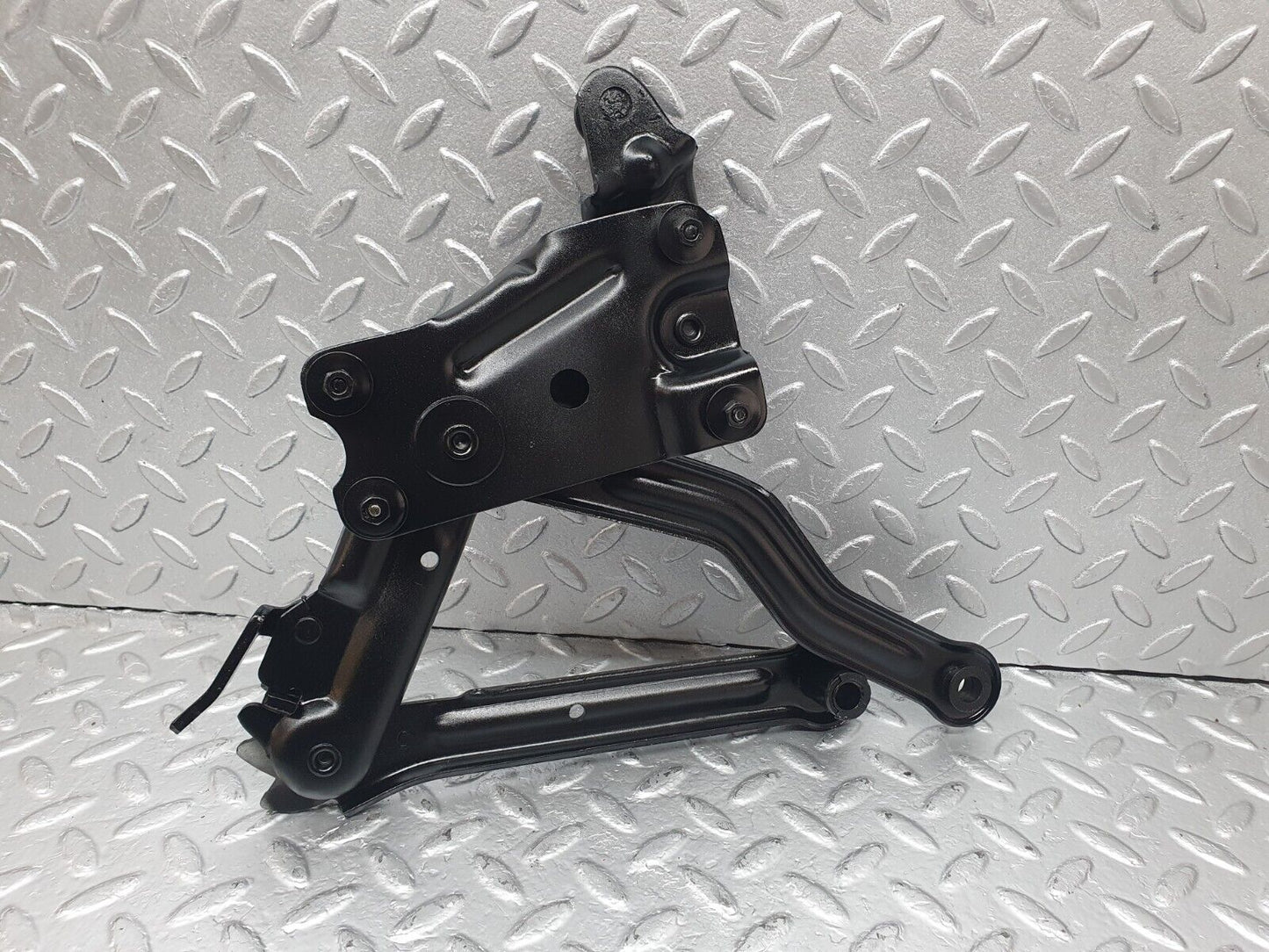 43509 Mercedes-Benz C126 380SEC Coupe Bonnet Hinge Right Side