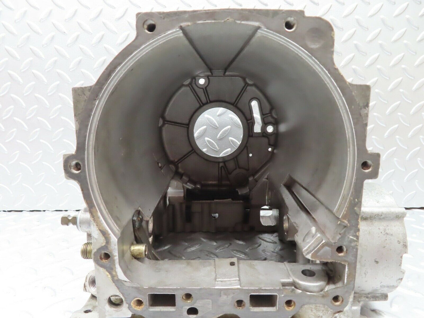 19788 Mercedes-Benz R107 450SL Automatic Gearbox Housing 1162710001