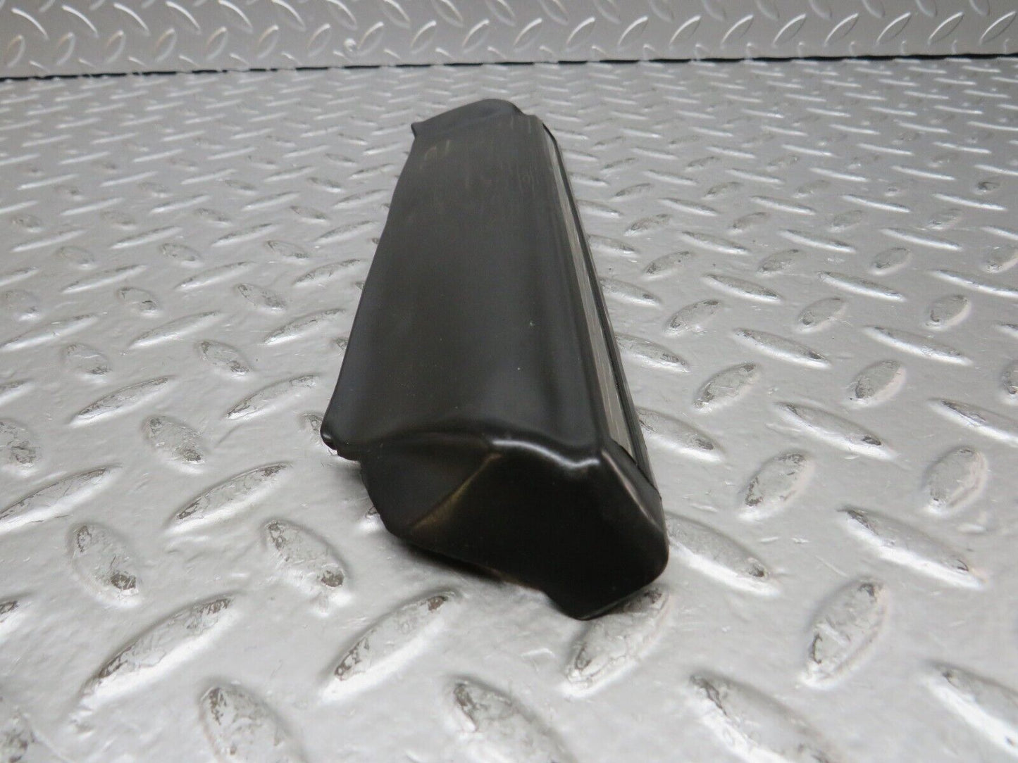 32004 Mercedes-Benz W123 230E Front Right Fender Wing Lower Moulding Trim