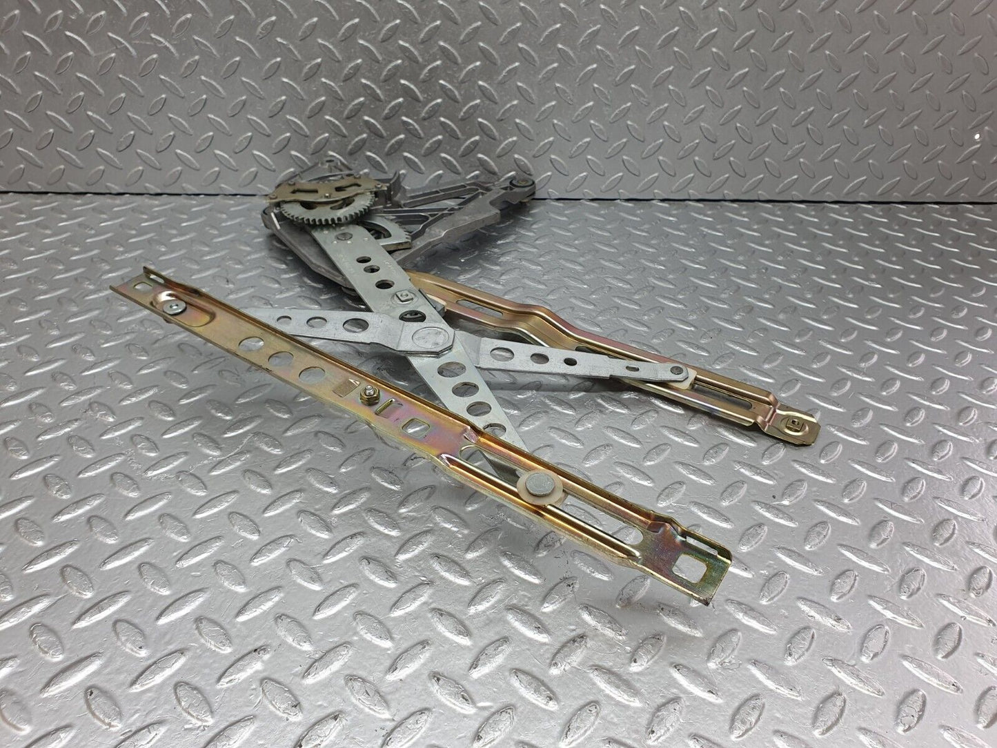 43744 Mercedes-Benz C126 380SEC Coupe Front Right Power Window Regulator 1267202646
