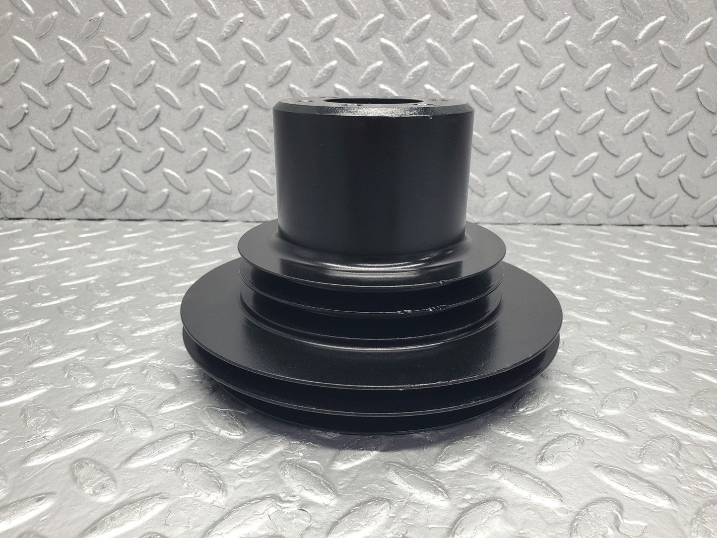 W126 Coupe crankshaft pulley used OEM