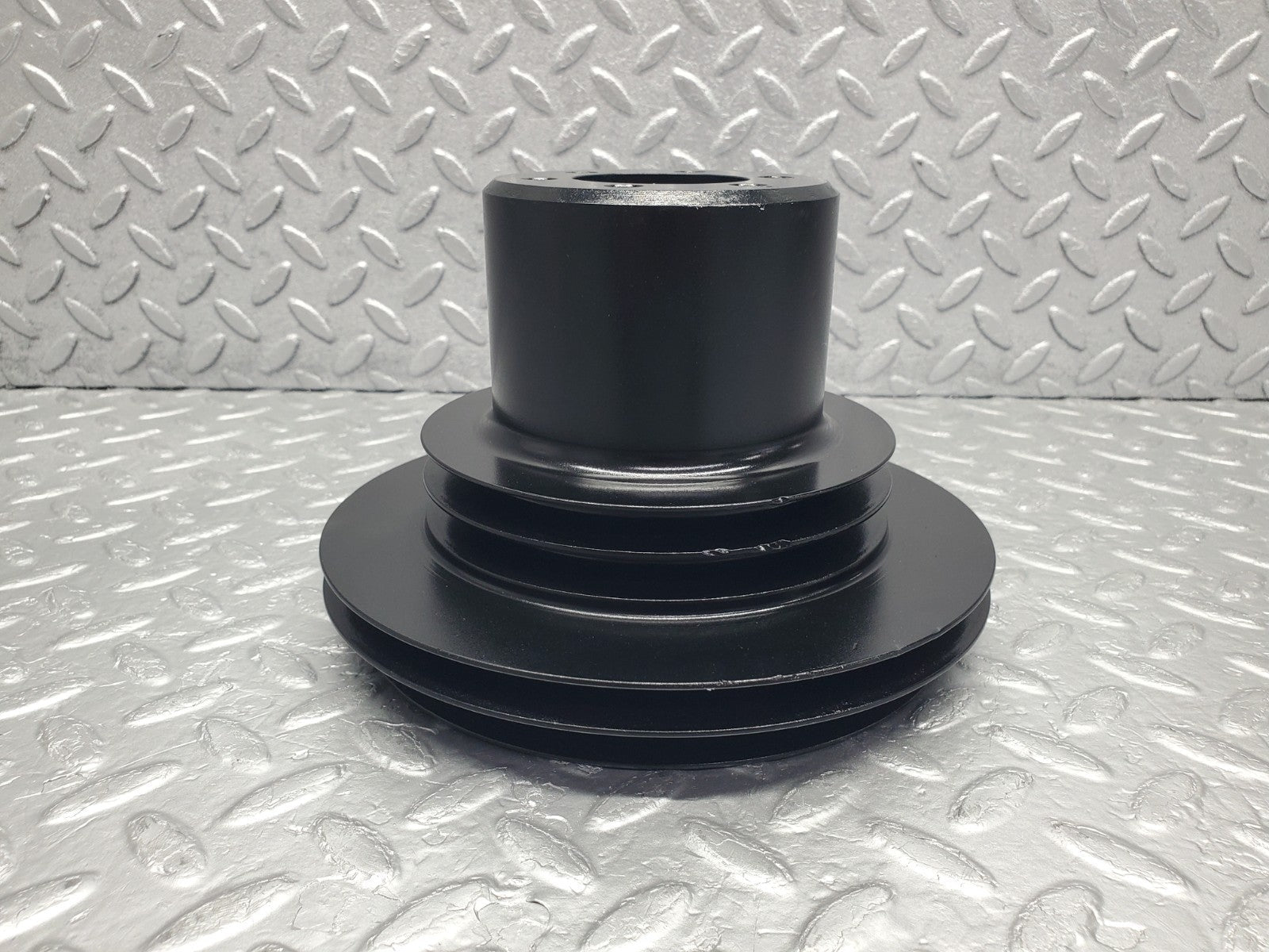 W126 Coupe crankshaft pulley used OEM