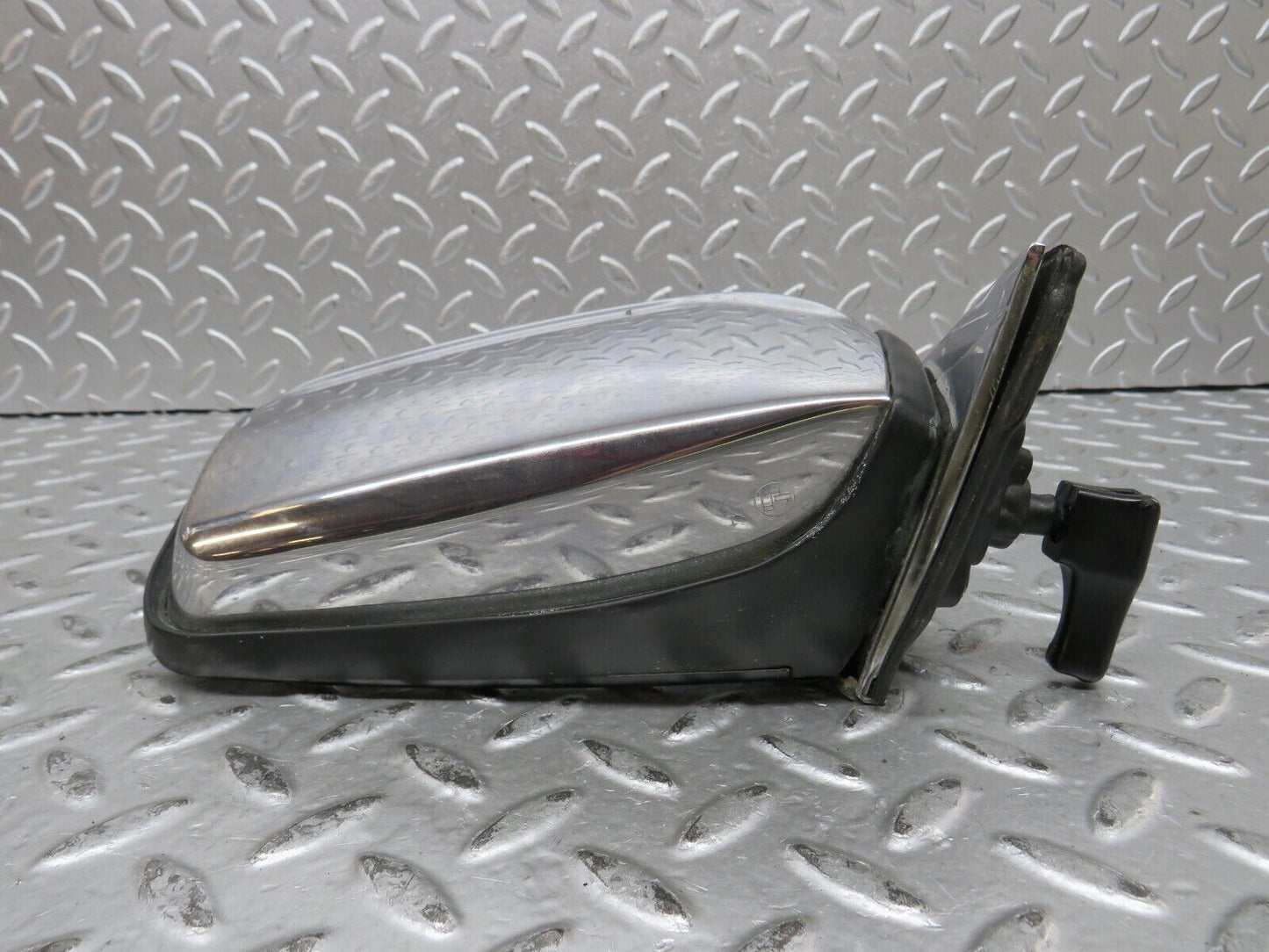 28641 Mercedes-Benz W123 280E Right Wing Mirror Chrome 1238110461