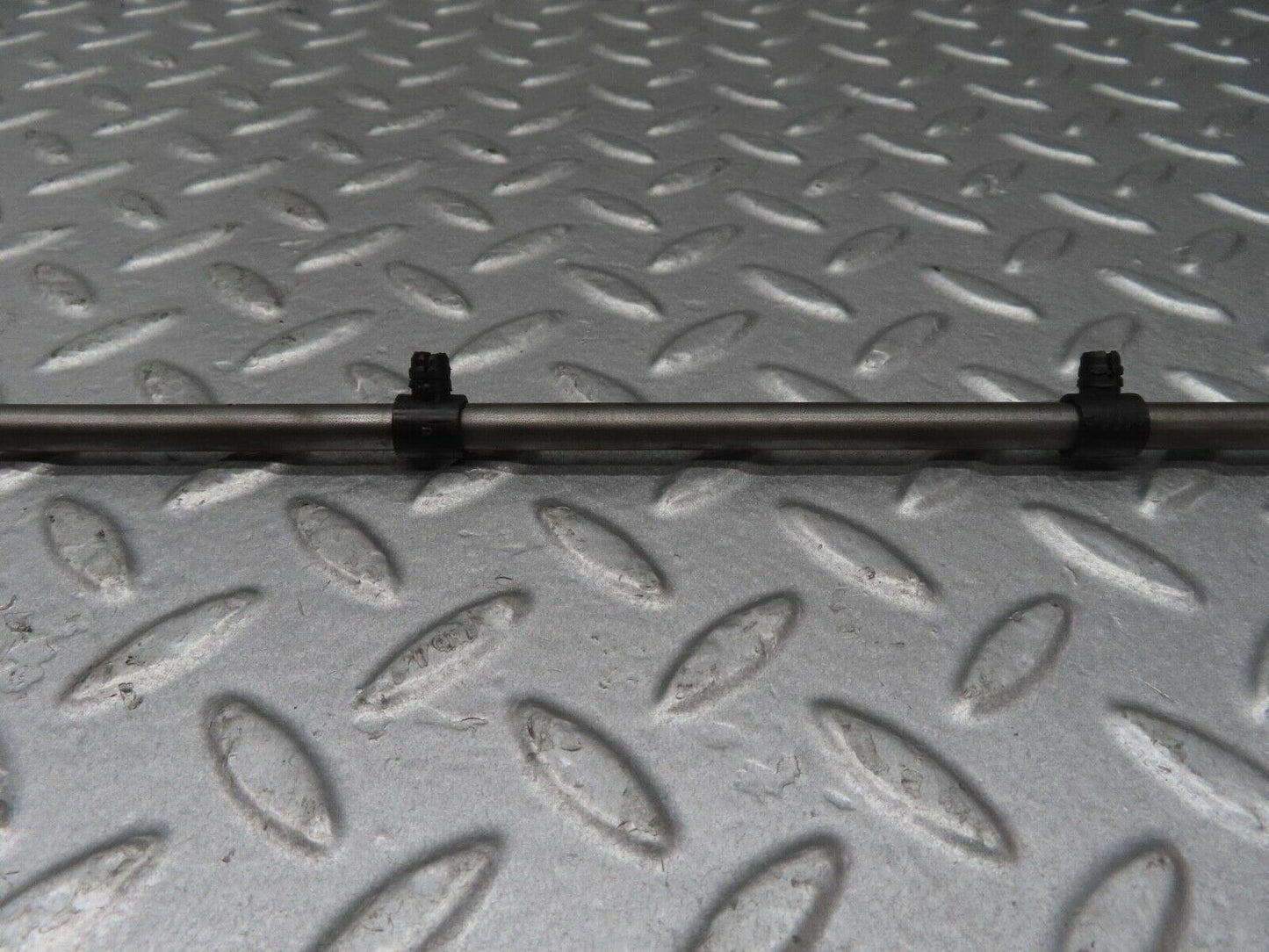 13354 Mercedes-Benz C107 350SLC Coupe Camshaft Oil Tube