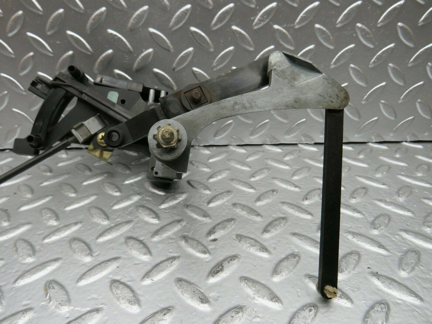 22711 Mercedes-Benz C107 450SLC Coupe Heater Control