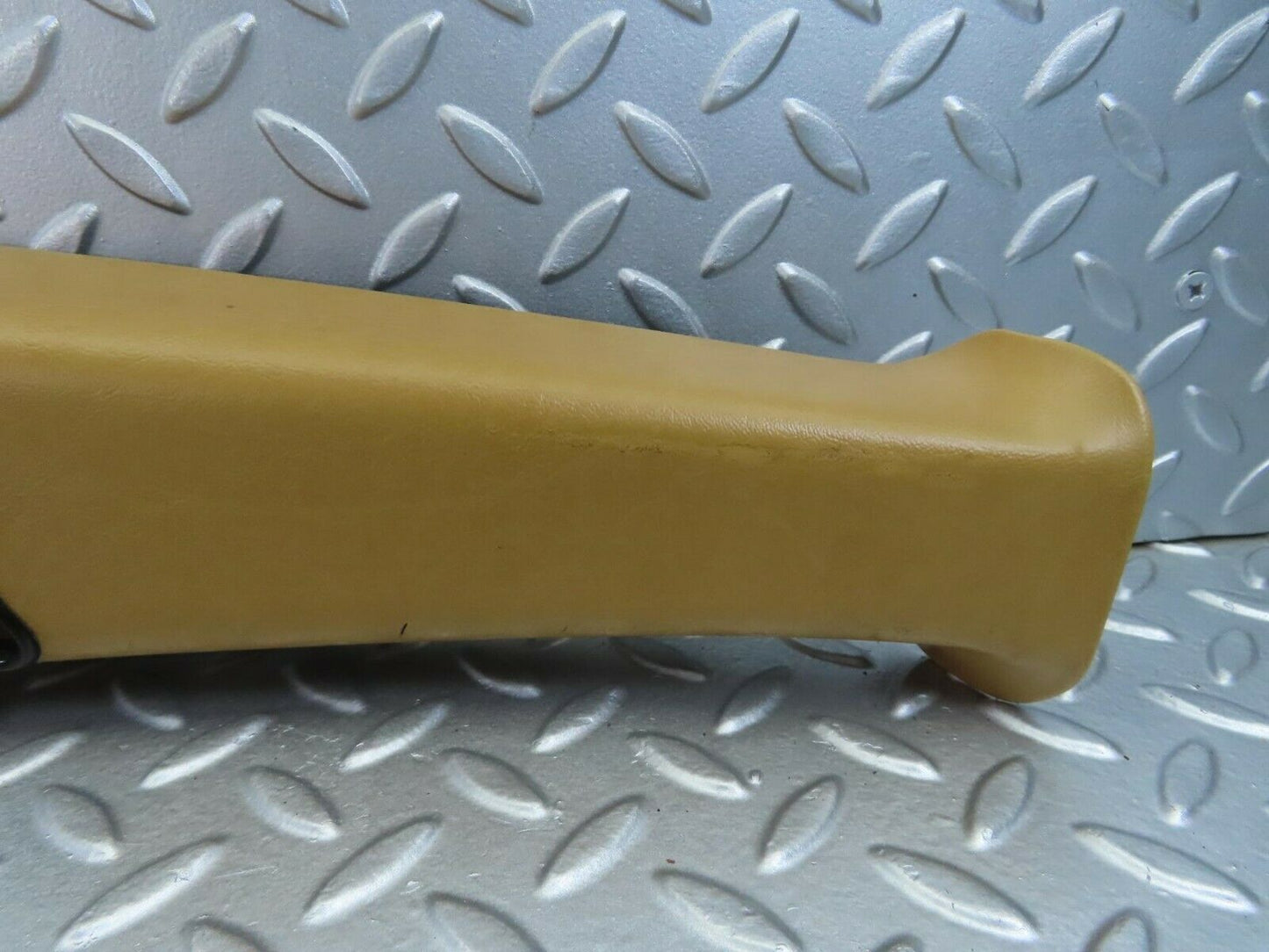 10686 Mercedes-Benz W123 230E B Pillar Trim Cover Left Side