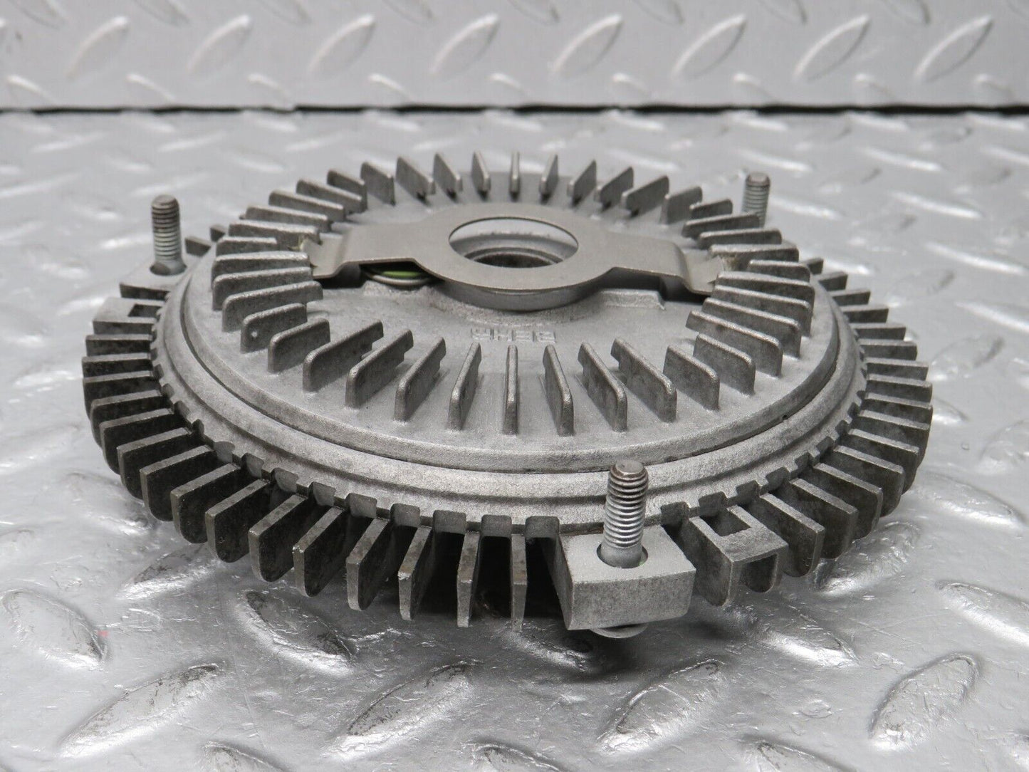 38820 Mercedes-Benz W201 190E 2.6L Engine Cooling Fan Clutch Behr