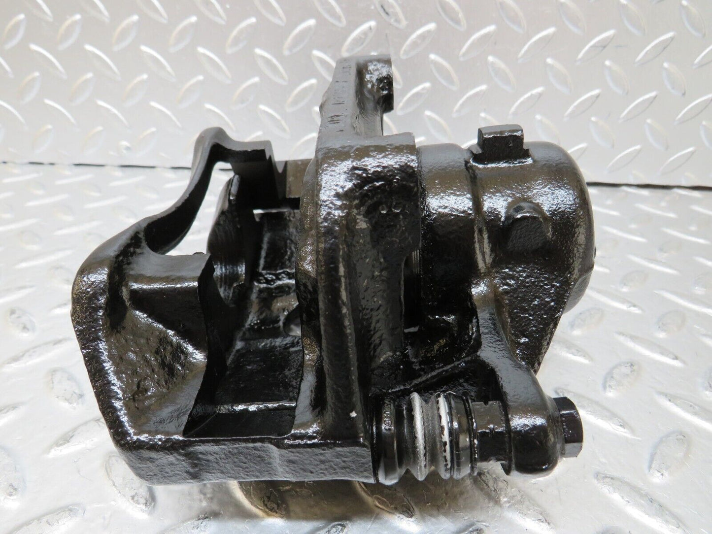 25979 Mercedes-Benz W124 280E Front Right Brake Caliper 32322048/7
