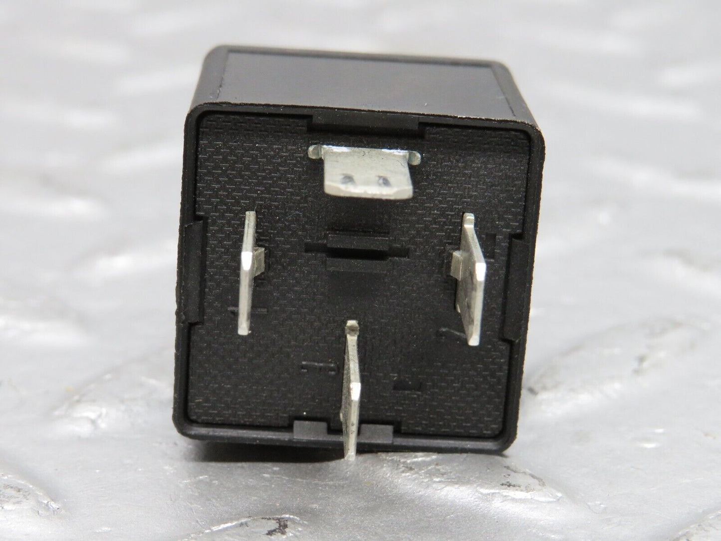 39646 Mercedes-Benz R129 320SL Coupe Multi Purpose Relay 0025421319