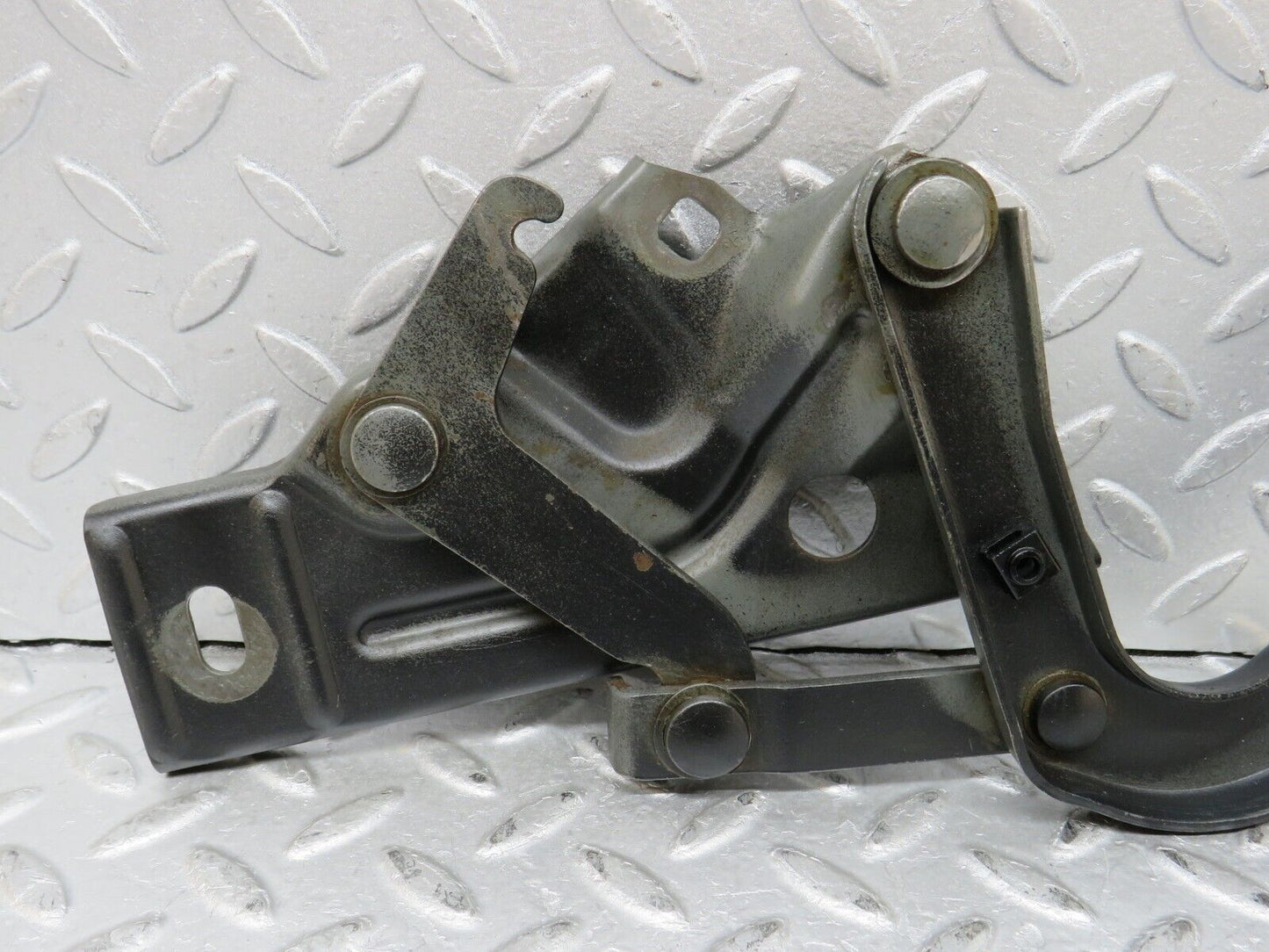 37415 Mercedes-Benz W109 300SEL Trunk Lid Hinge Right Side