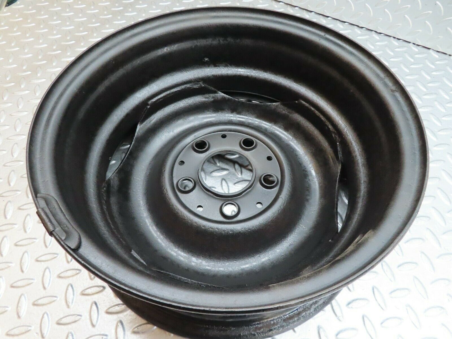 18026 Mercedes-Benz Steel Wheel 5.5Jx14H2 ET30 1154001302