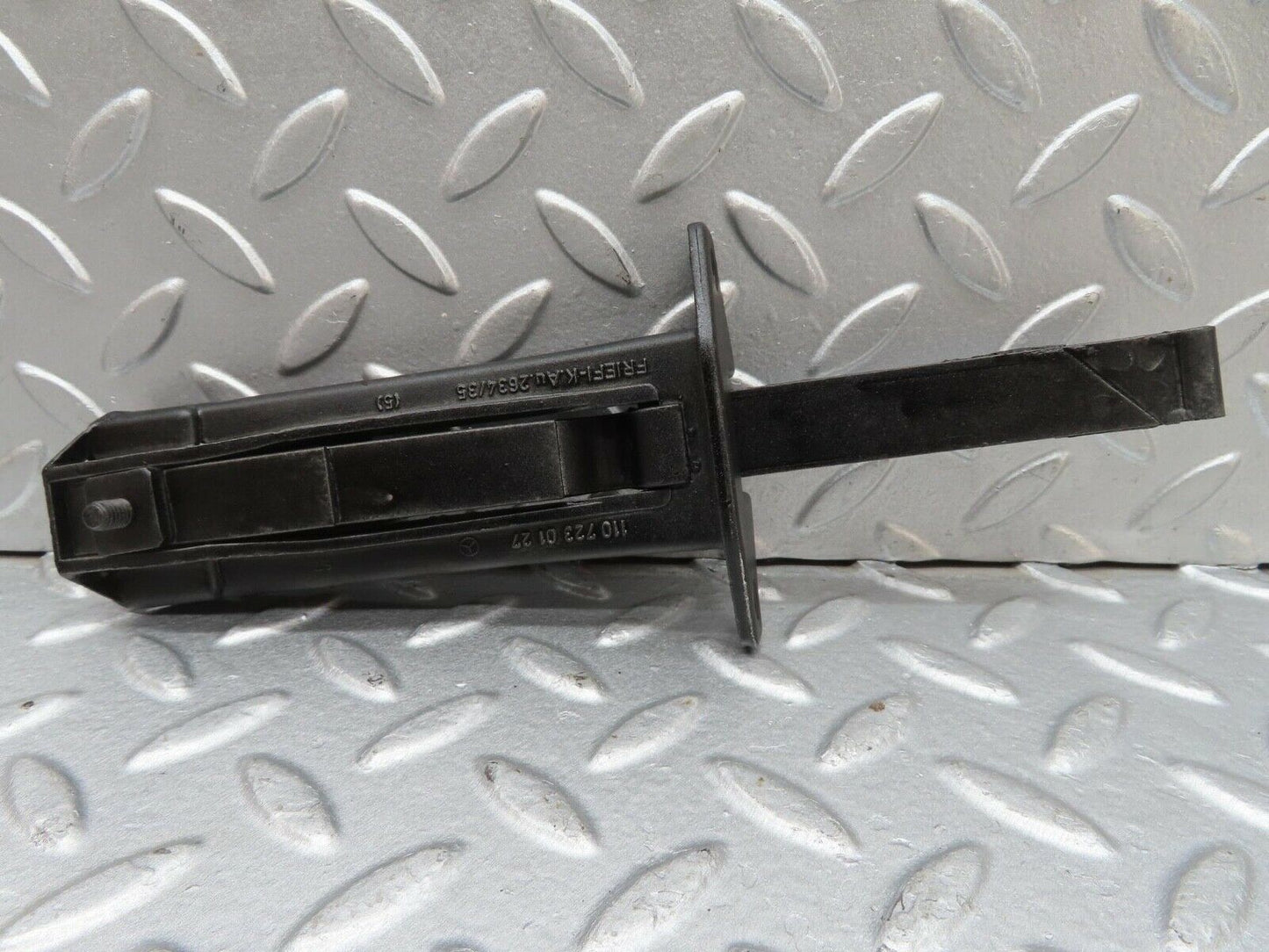 13068 Mercedes-Benz W111 220S Door Safety Check Strap 1107230127