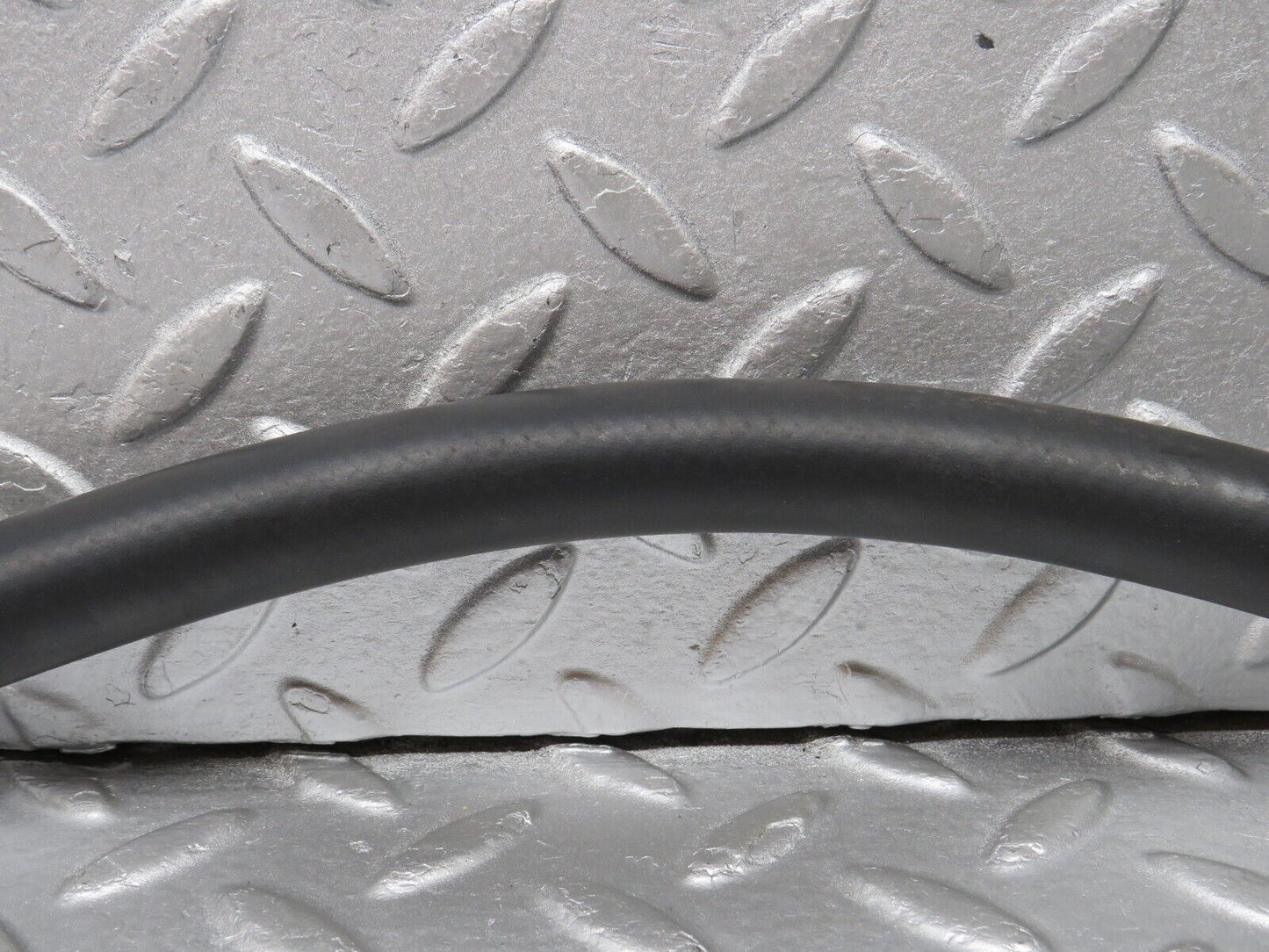 38158 Mercedes-Benz A124 320E Cabriolet Power Steering Hose Pipe 1244663581