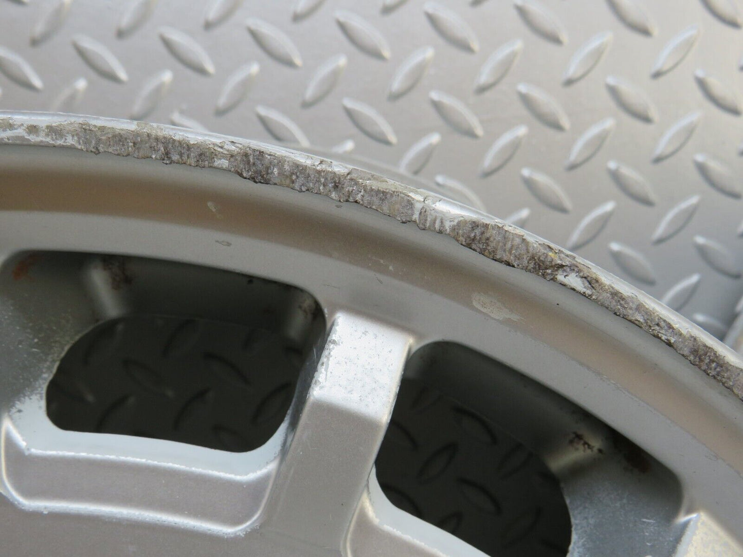 36922 Mercedes-Benz Alloy Wheel Set 6.5Jx15 H2 ET48 1244010802