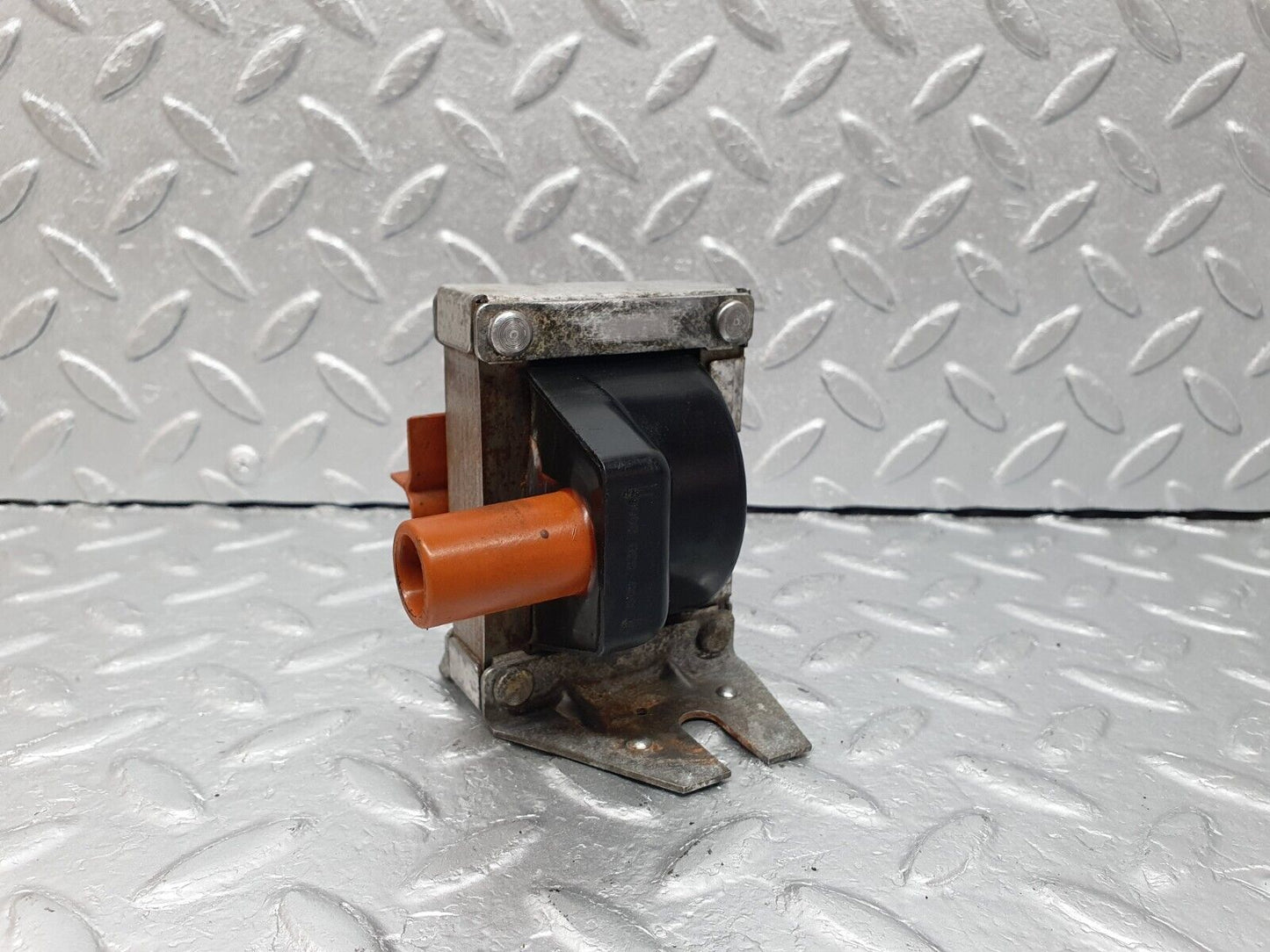 41529 Mercedes-Benz W124 200E Ignition Coil 080 03D 00065