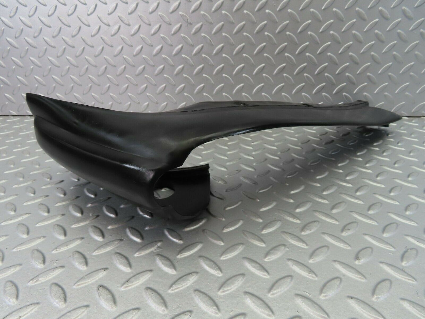 7504 Mercedes-Benz S123 230TE Wagon Front Right Bumper Rubber 1238852823