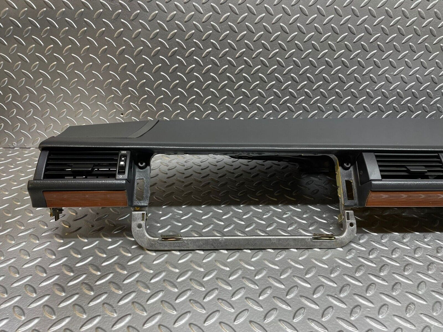 29197 Mercedes-Benz W124 230E Dashboard Black